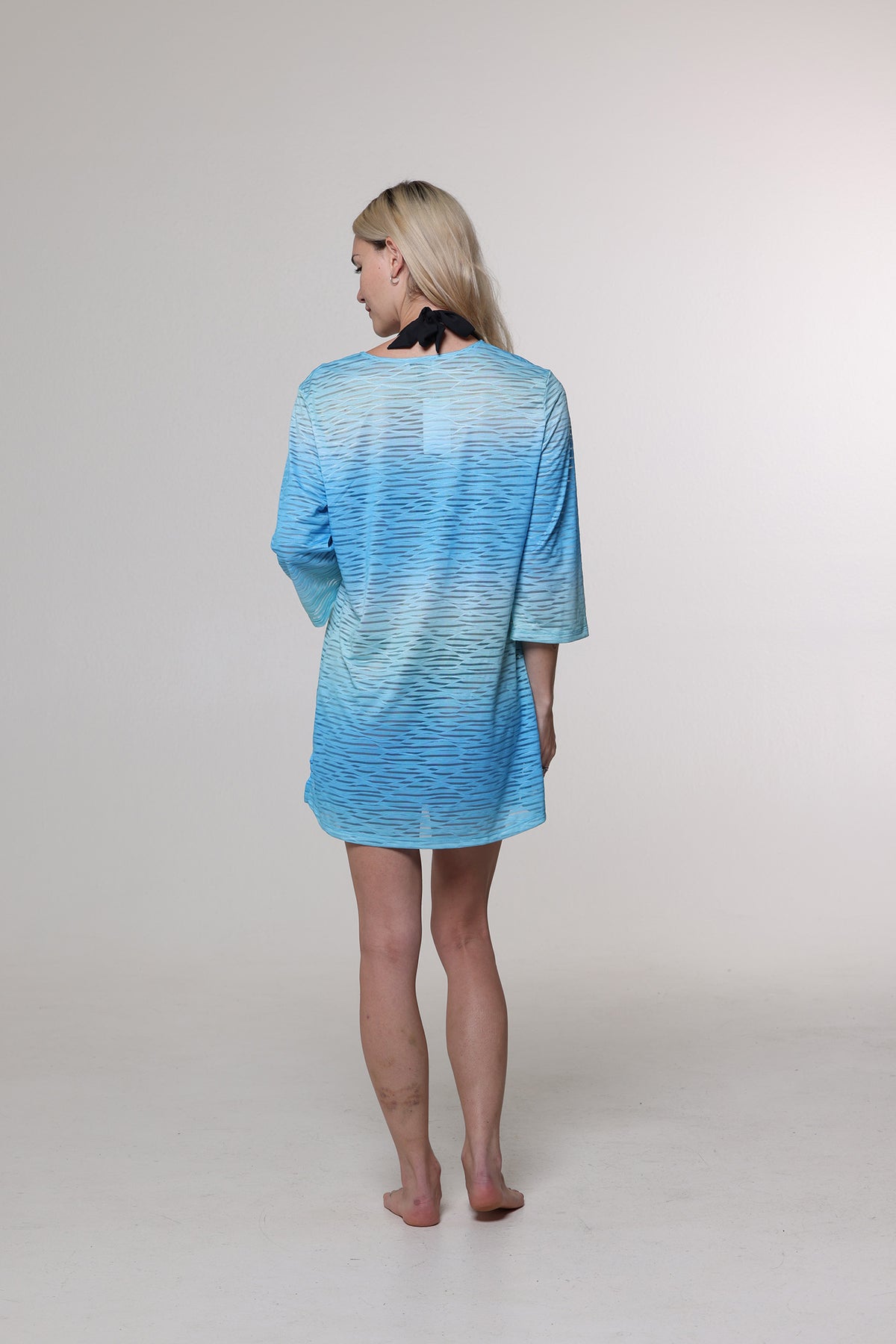 J.Valdi Wave Mesh V-Neck Tunic Cover Up